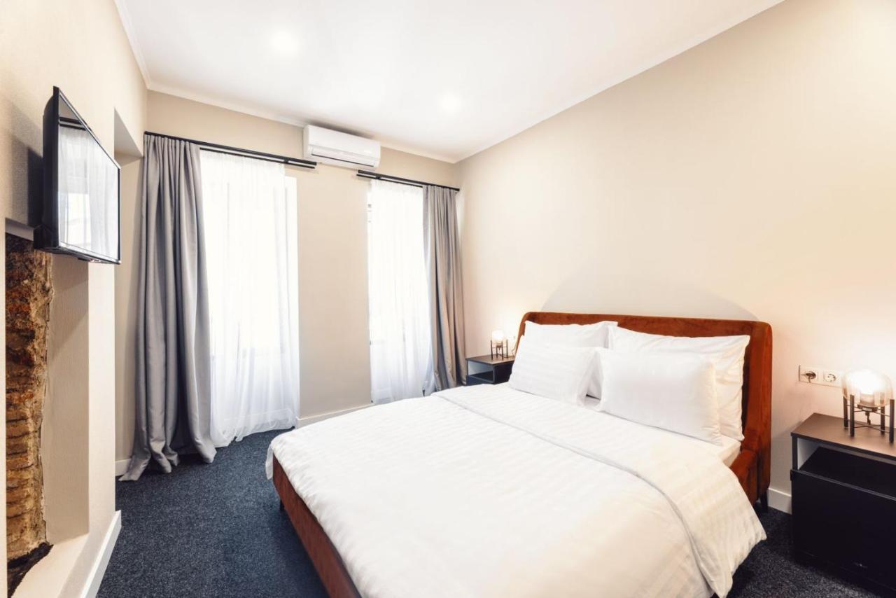Salve Hotell Tbilisi Eksteriør bilde
